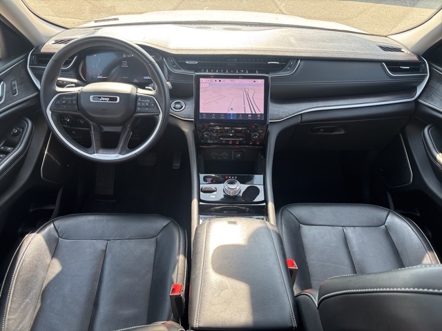 2022 Jeep Grand Cherokee Limited photo 12