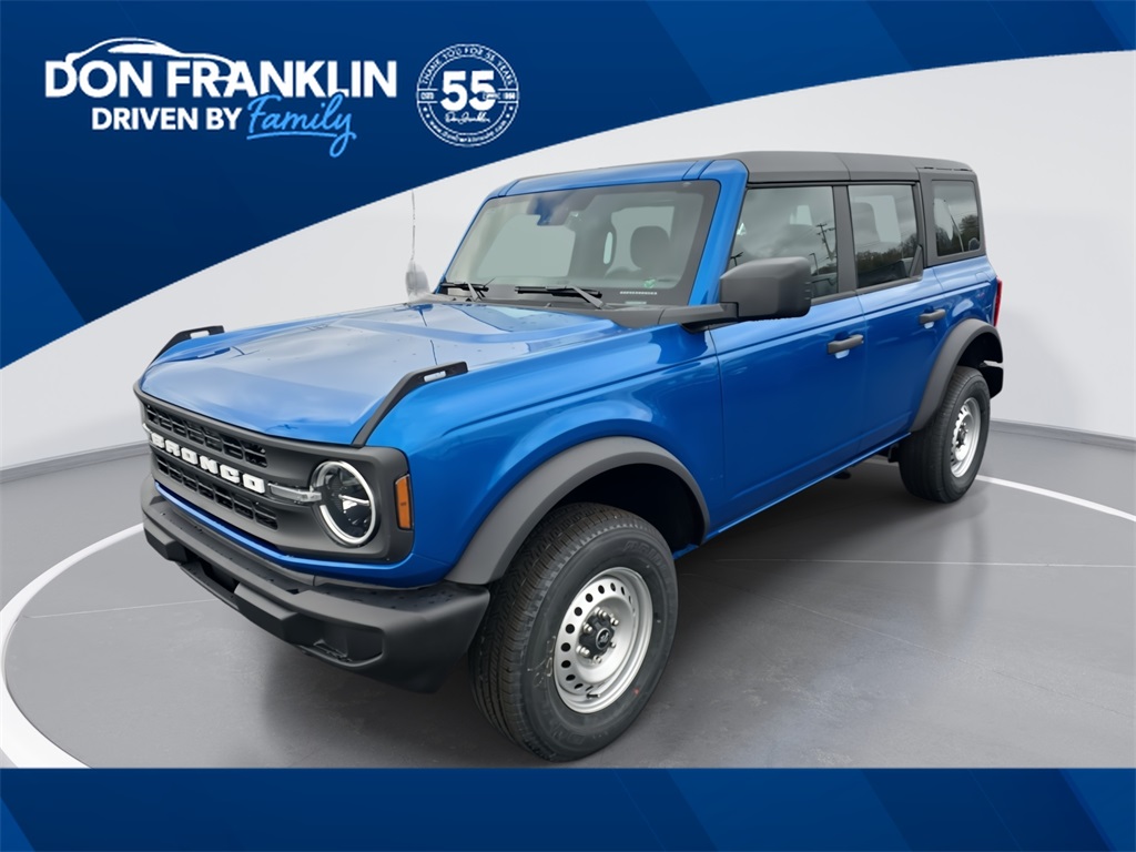 2025 Ford Bronco 4-Door Base's photo