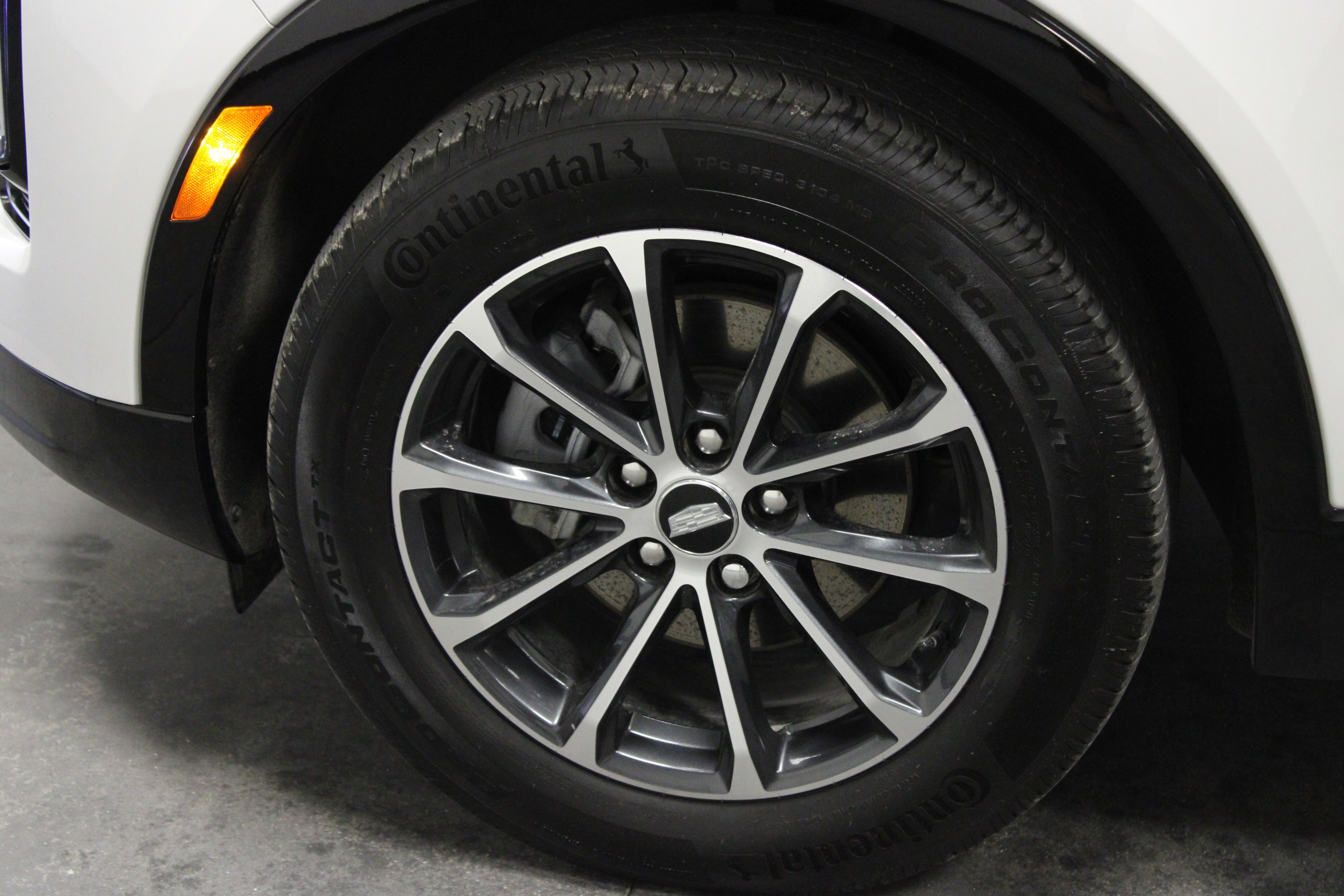 2024 Cadillac XT4 Sport photo 9