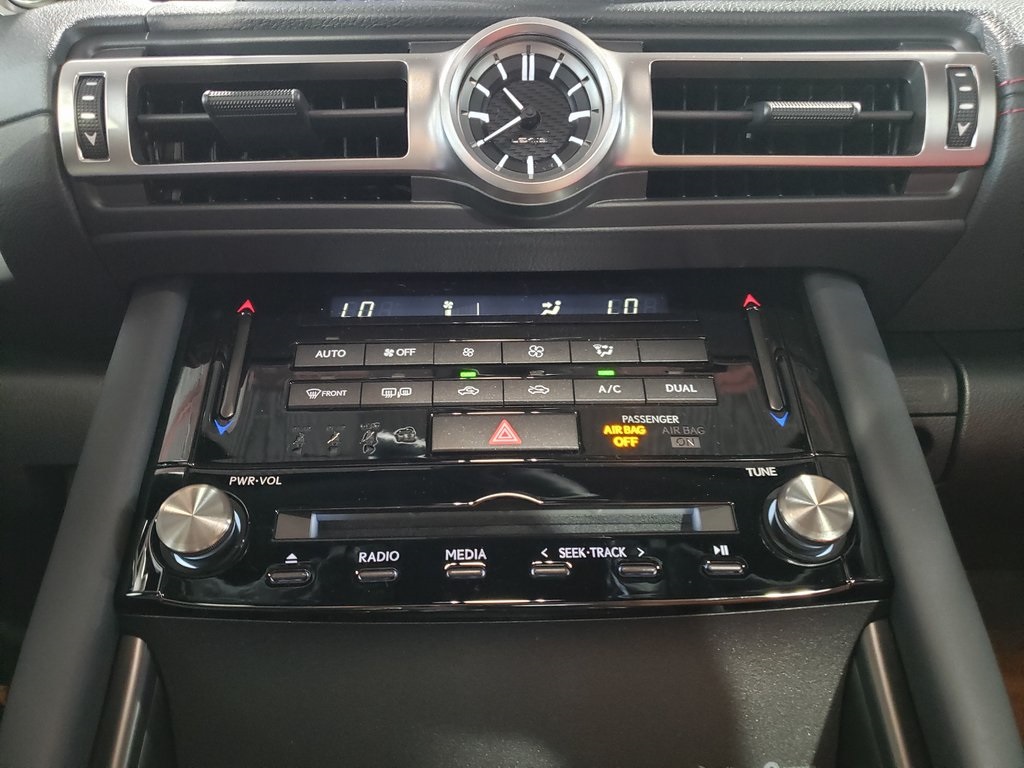 2025 Lexus IS 300 photo 20