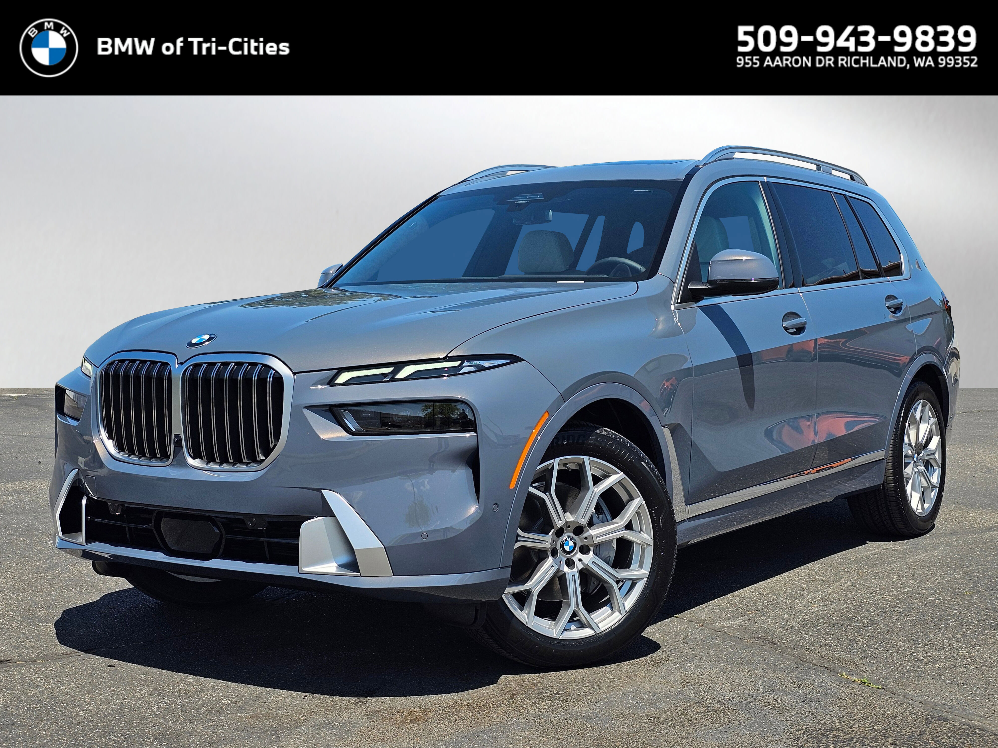 New 2026 Sparkling Copper Metallic BMW xDrive40i image 1