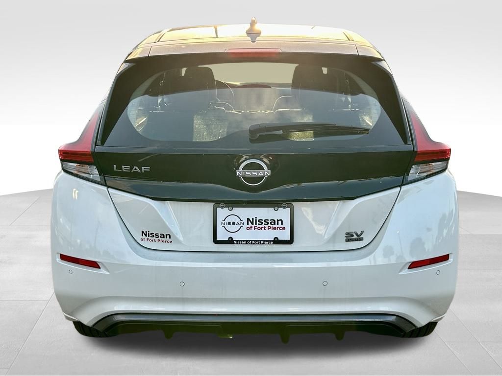 2025 Nissan Leaf SV Plus photo 5