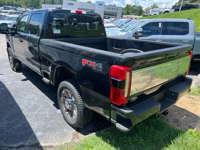 2025 Ford F-350 King Ranch photo 8