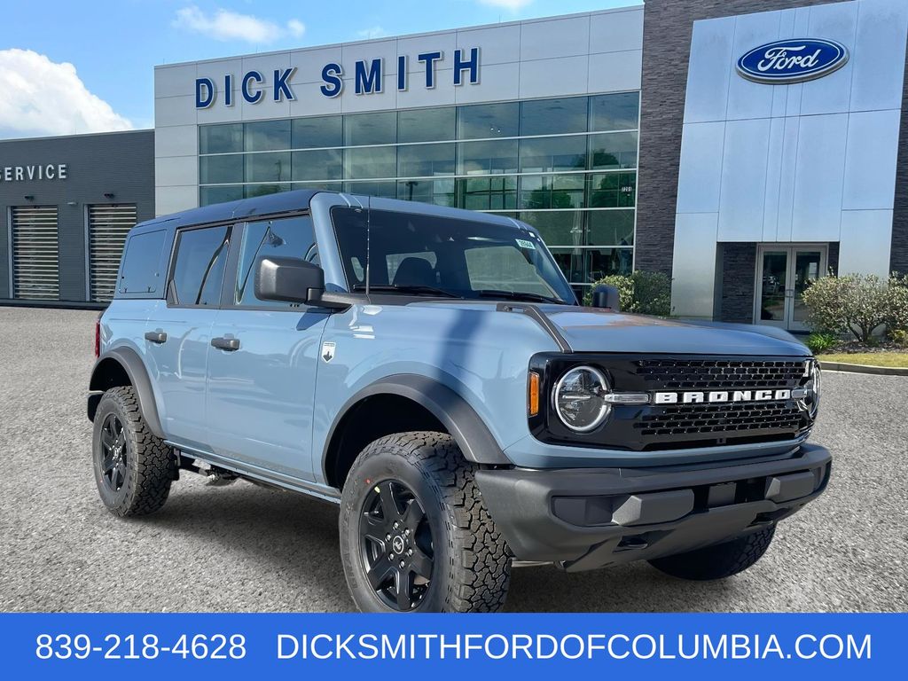 2025 Ford Bronco 4-Door Big Bend's photo