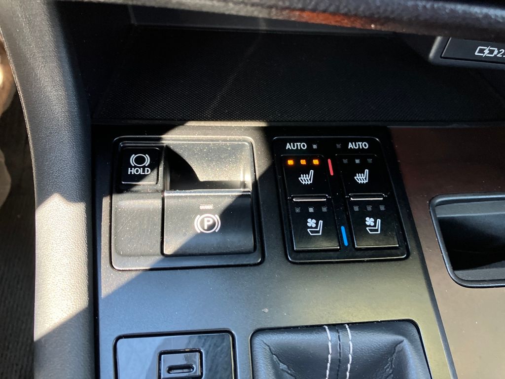 2022 Lexus RX 350 photo 25