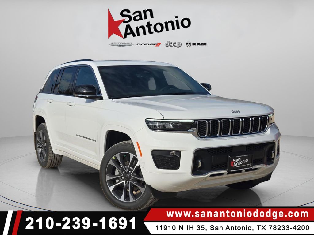 2025 Jeep Grand Cherokee Overland's photo