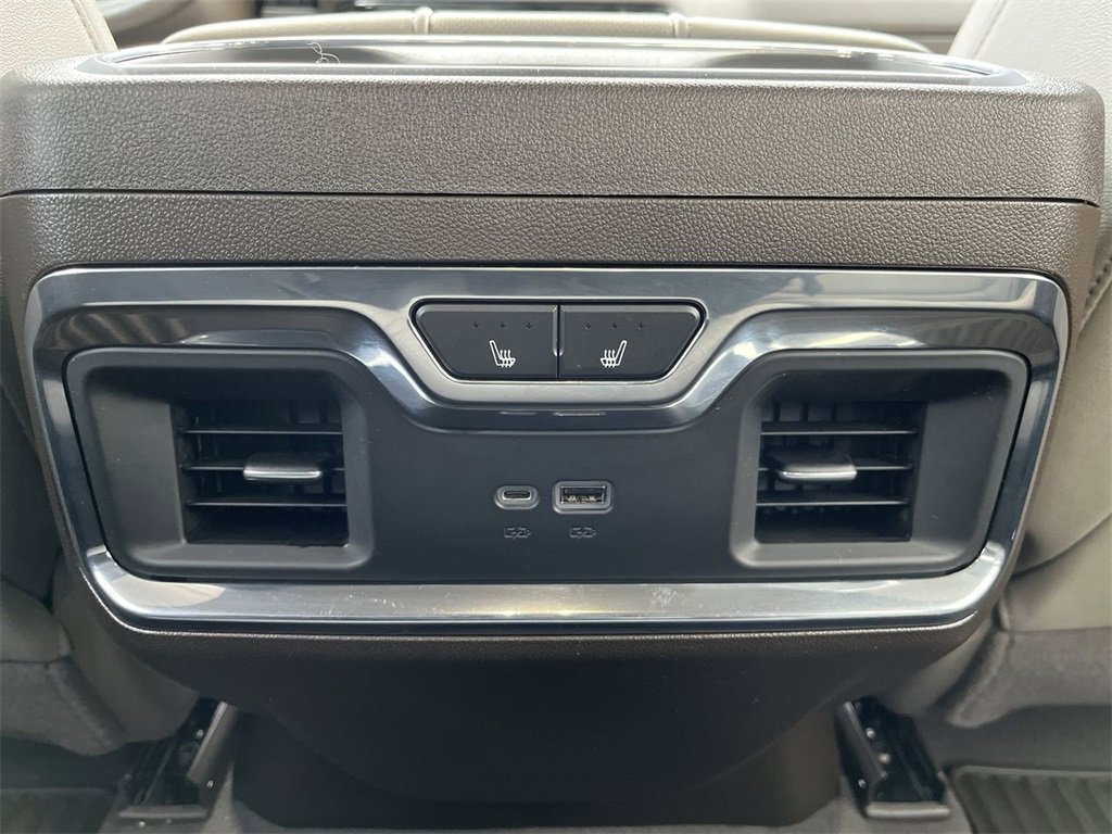 2023 Chevrolet Silverado 1500 LTZ's photo