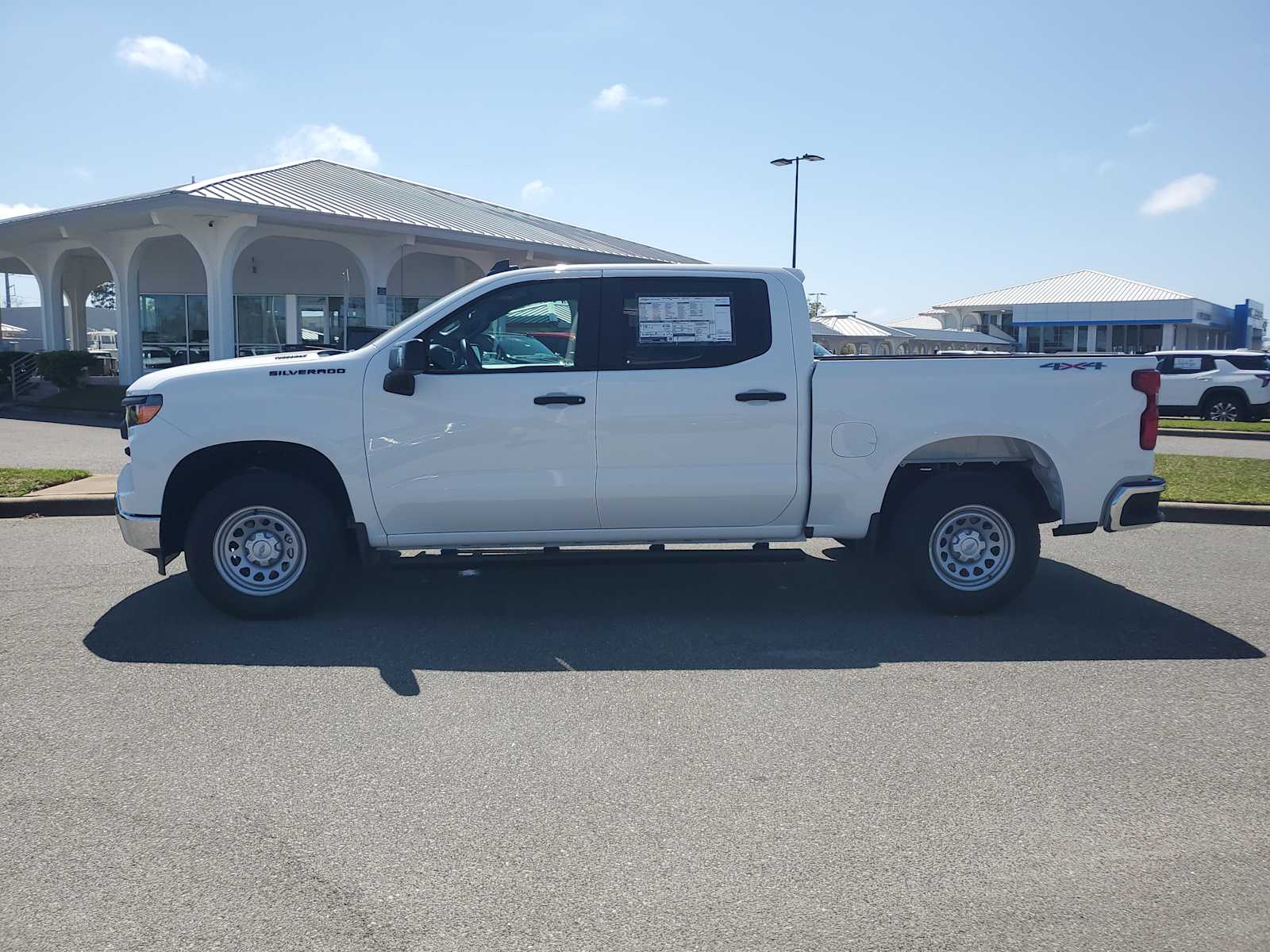 2025 Chevrolet Silverado 1500 photo 2