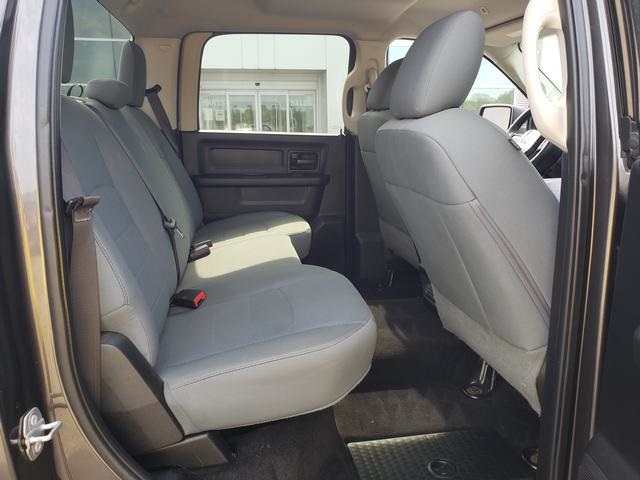 2017 Ram 2500 Tradesman photo 17