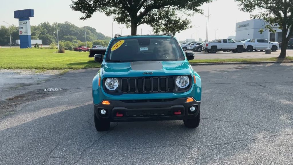 2022 Jeep Renegade Trailhawk photo 2