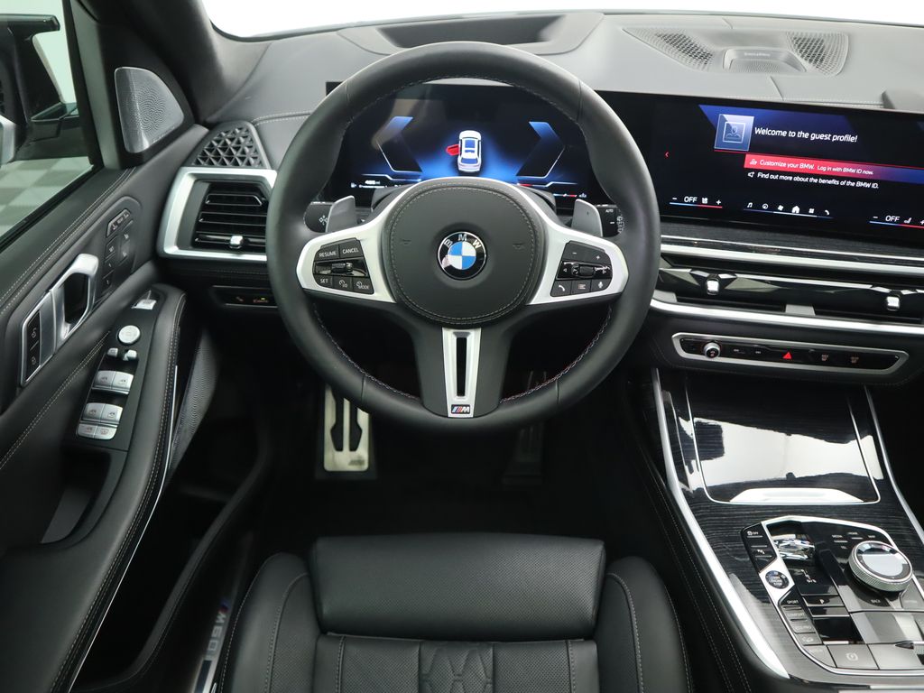 2025 Bmw X7 M60i photo 9