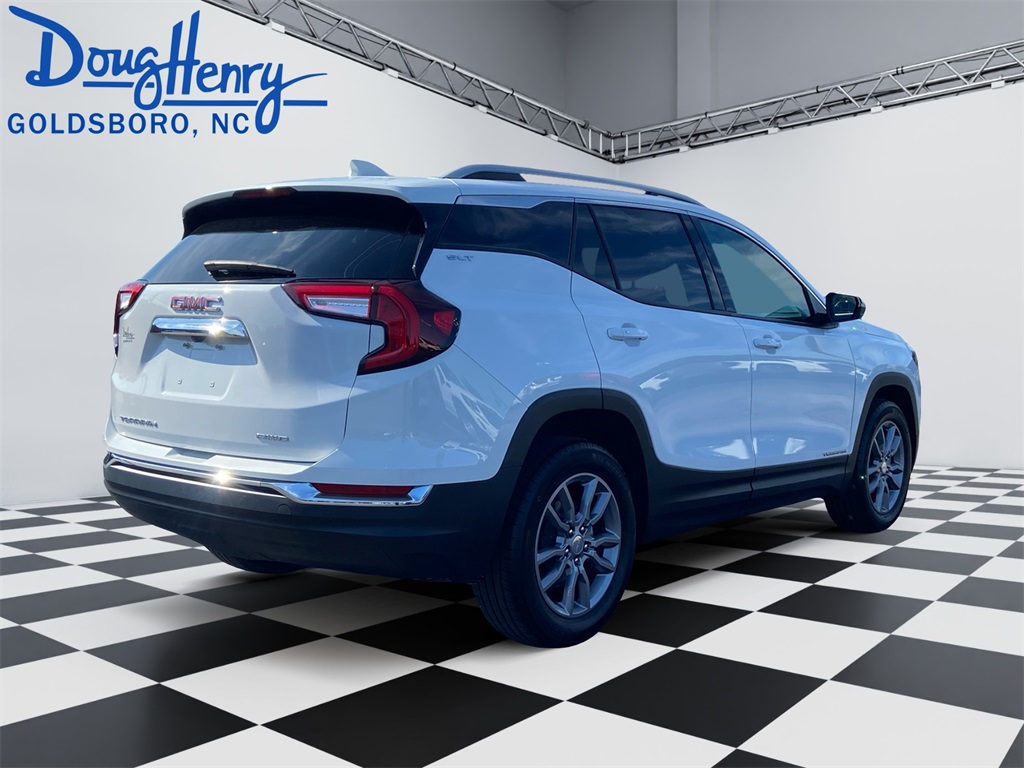 2024 Gmc Terrain SLT photo 4