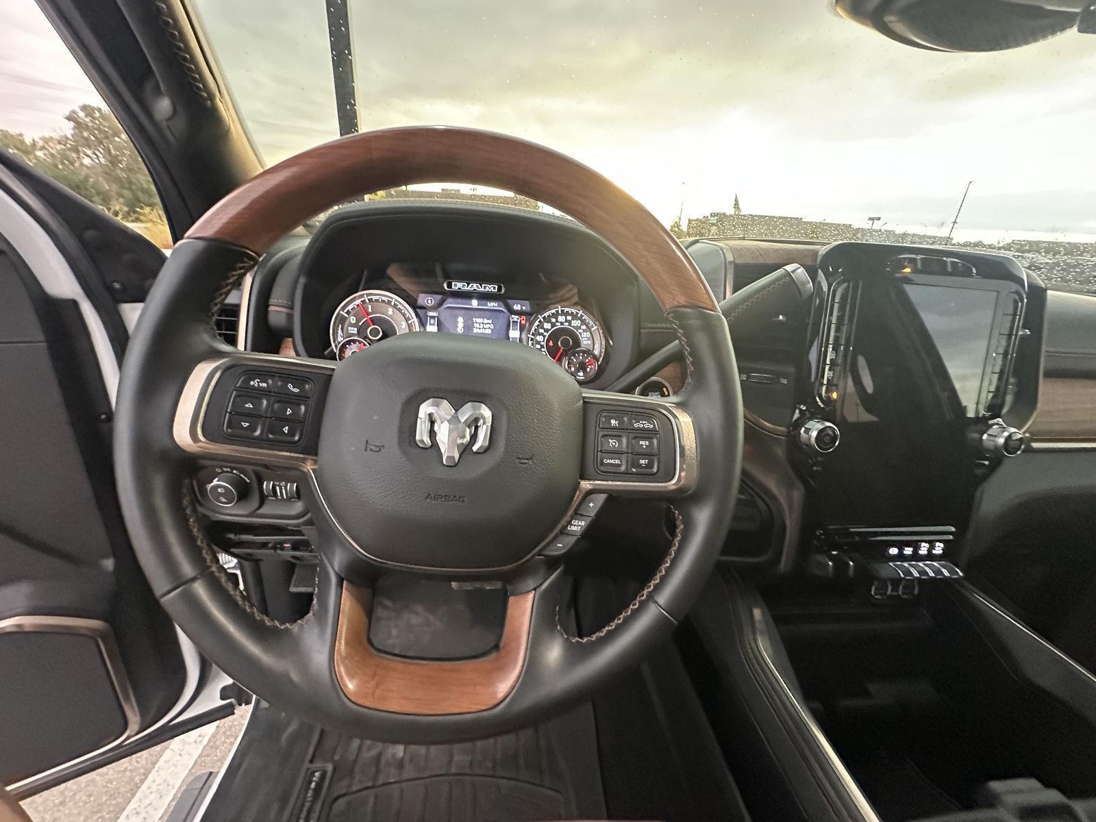 2021 Ram 3500 Longhorn photo 9