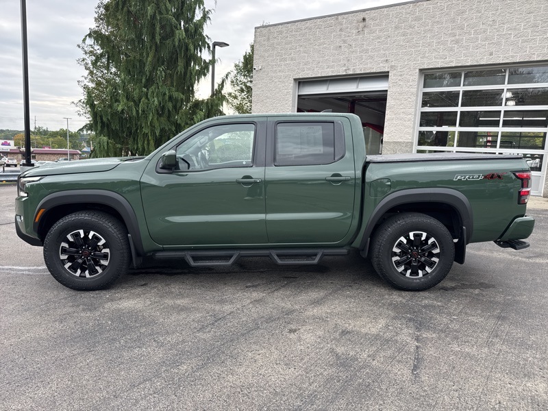 2023 Nissan Frontier PRO-4X Crew Cab photo 5