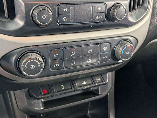 2020 Chevrolet Colorado LT photo 18