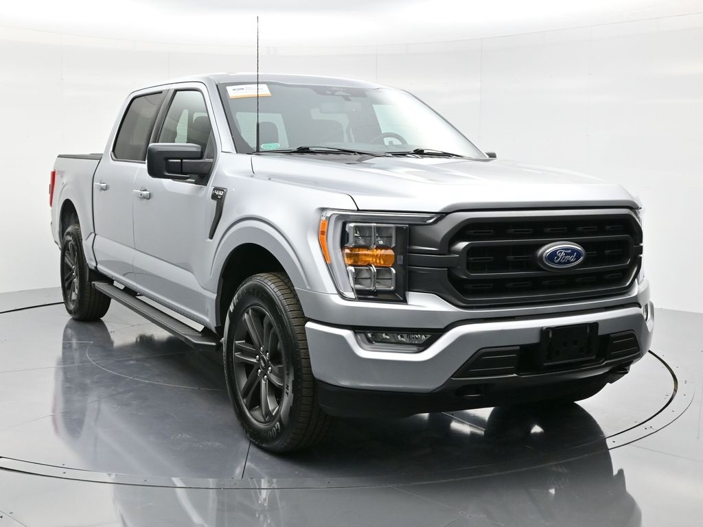 2022 Ford F-150 XLT photo 3