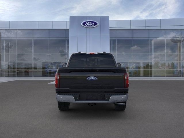 2025 Ford F-150 XLT photo 4