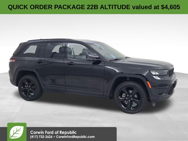 2023 Jeep Grand Cherokee Altitude's photo