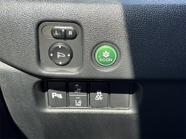 2021 Honda Pilot Touring photo 24