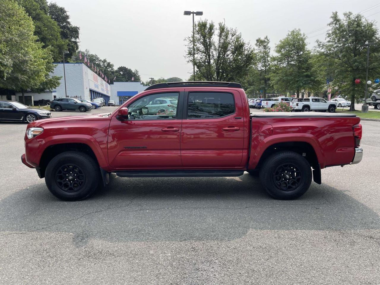 2022 Toyota Tacoma SR5 V6 photo 4