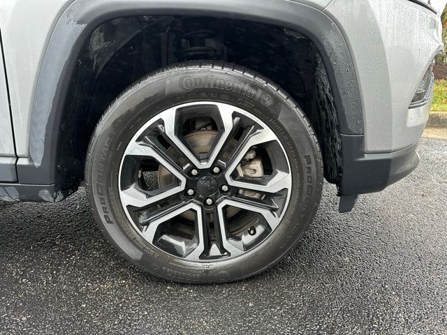 2022 Jeep Compass Limited photo 11