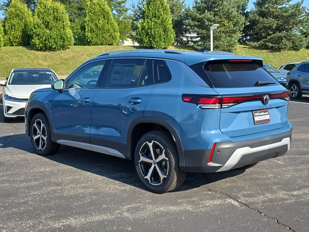 2025 Volkswagen Tiguan SE photo 4