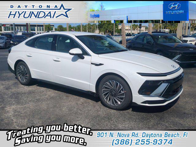 2025 Hyundai Sonata Hybrid SEL's photo
