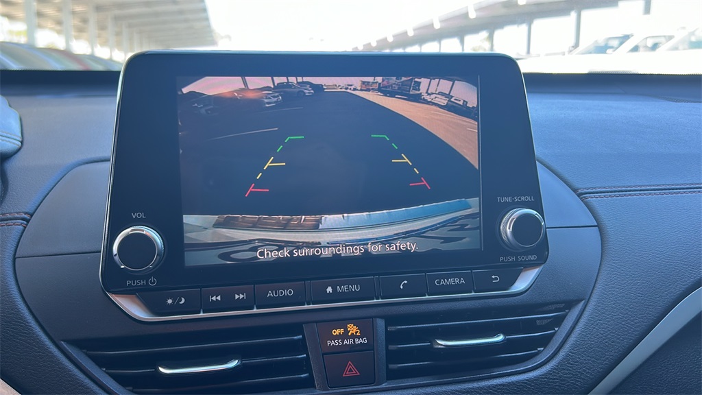 2020 Nissan Altima 2.5 SR photo 13