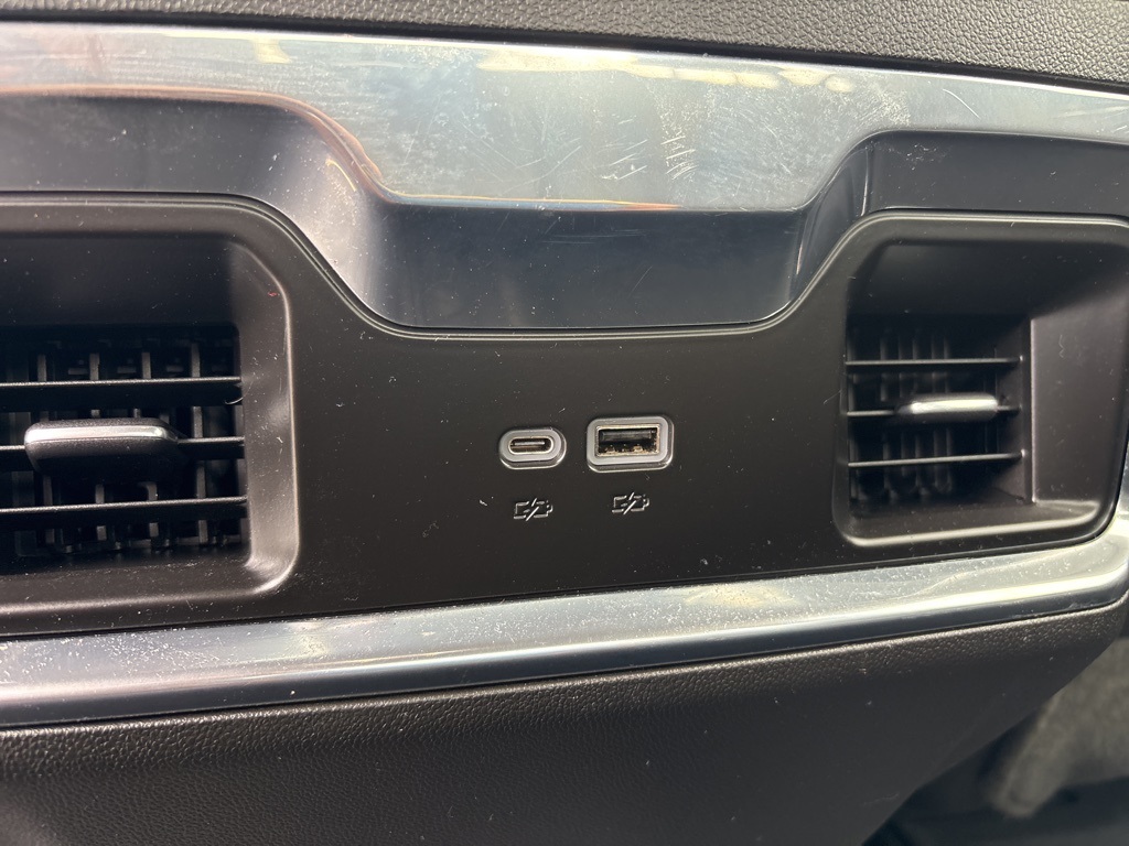 2023 Chevrolet Silverado 1500 LTZ photo 29