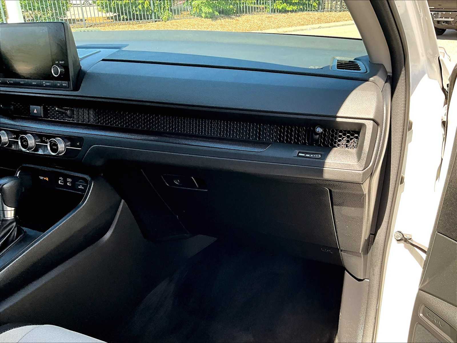 2024 Honda CR-V EX photo 12