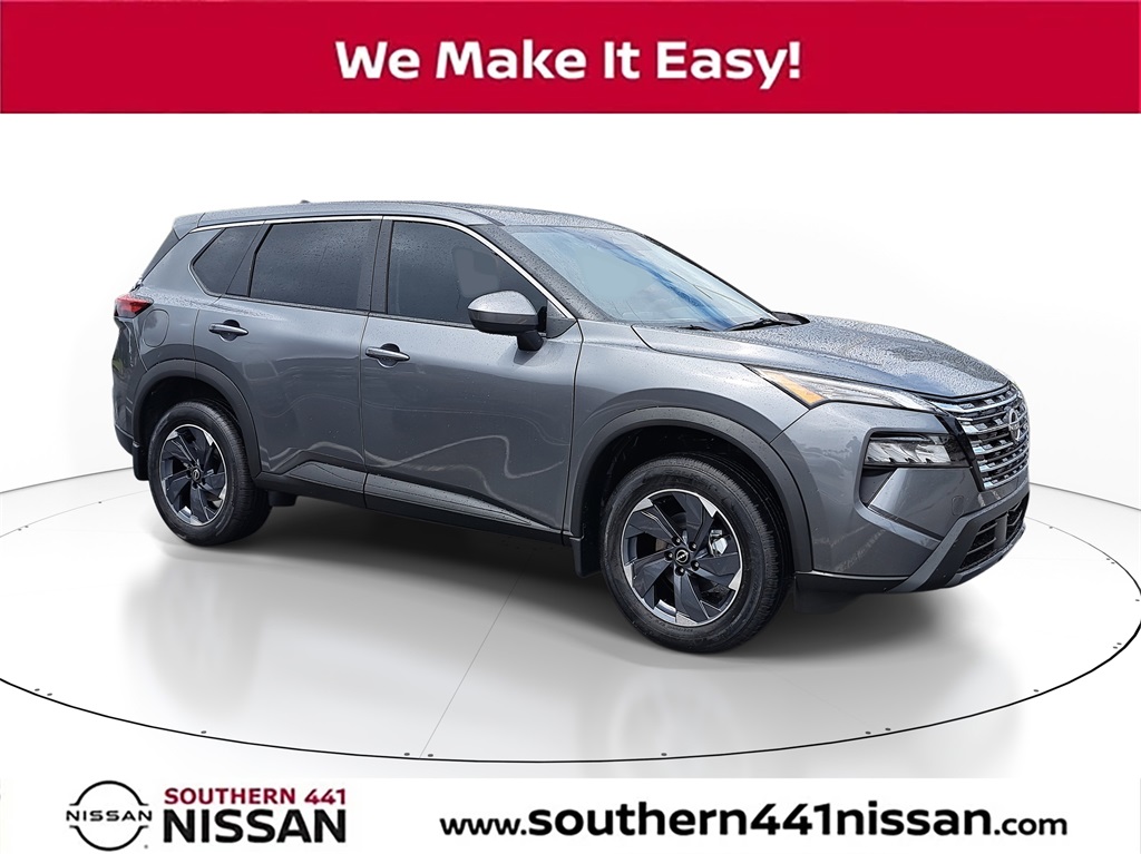 2026 Nissan Rogue SV's photo