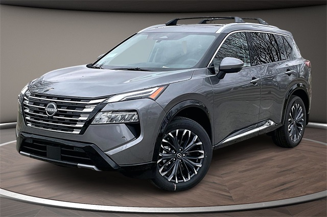 2026 Nissan Rogue Platinum's photo