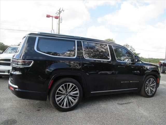 2023 Jeep Grand Wagoneer III photo 6