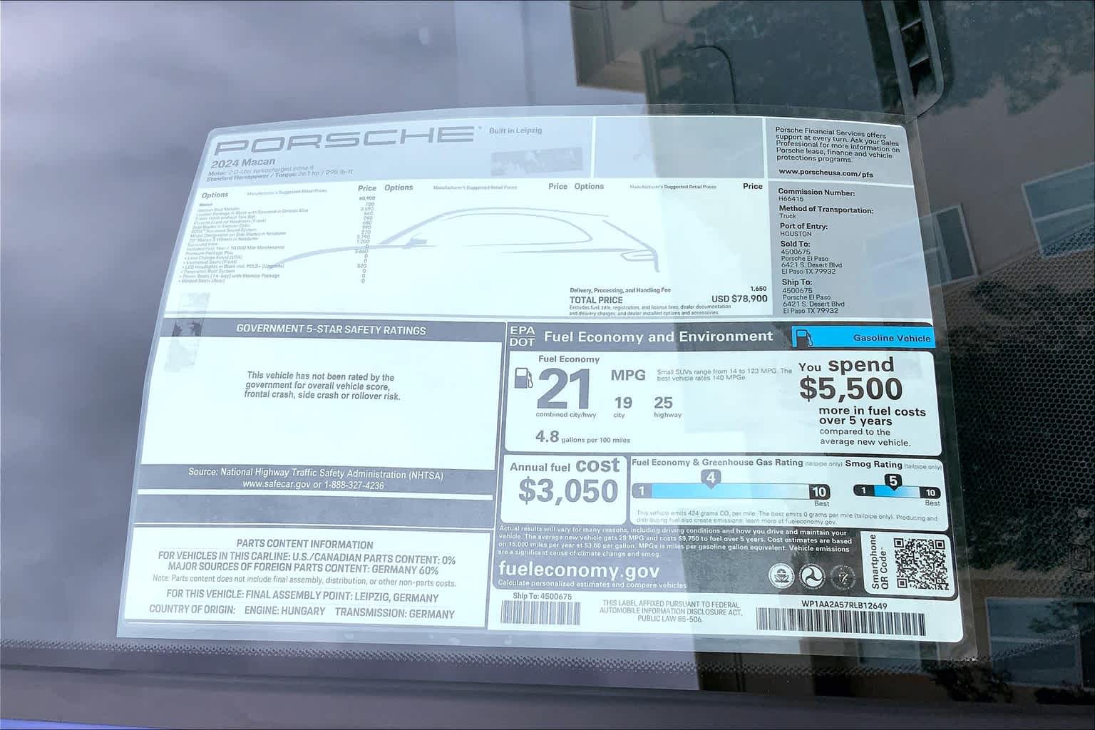 2024 Porsche Macan T photo 19