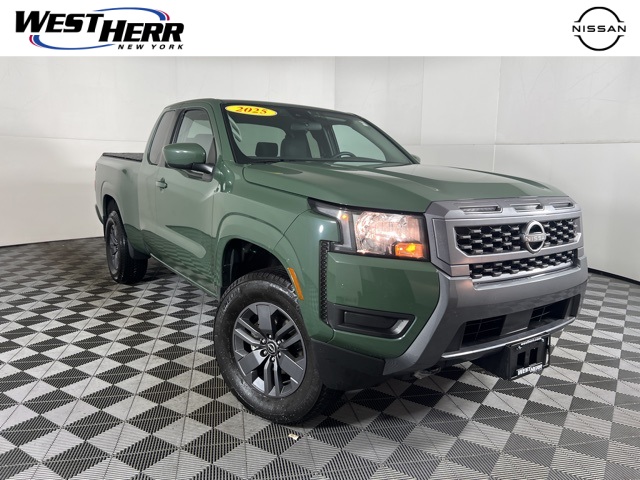 2025 Nissan Frontier SV's photo