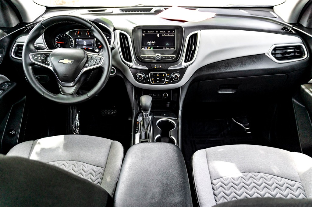2024 Chevrolet Equinox LT photo 28