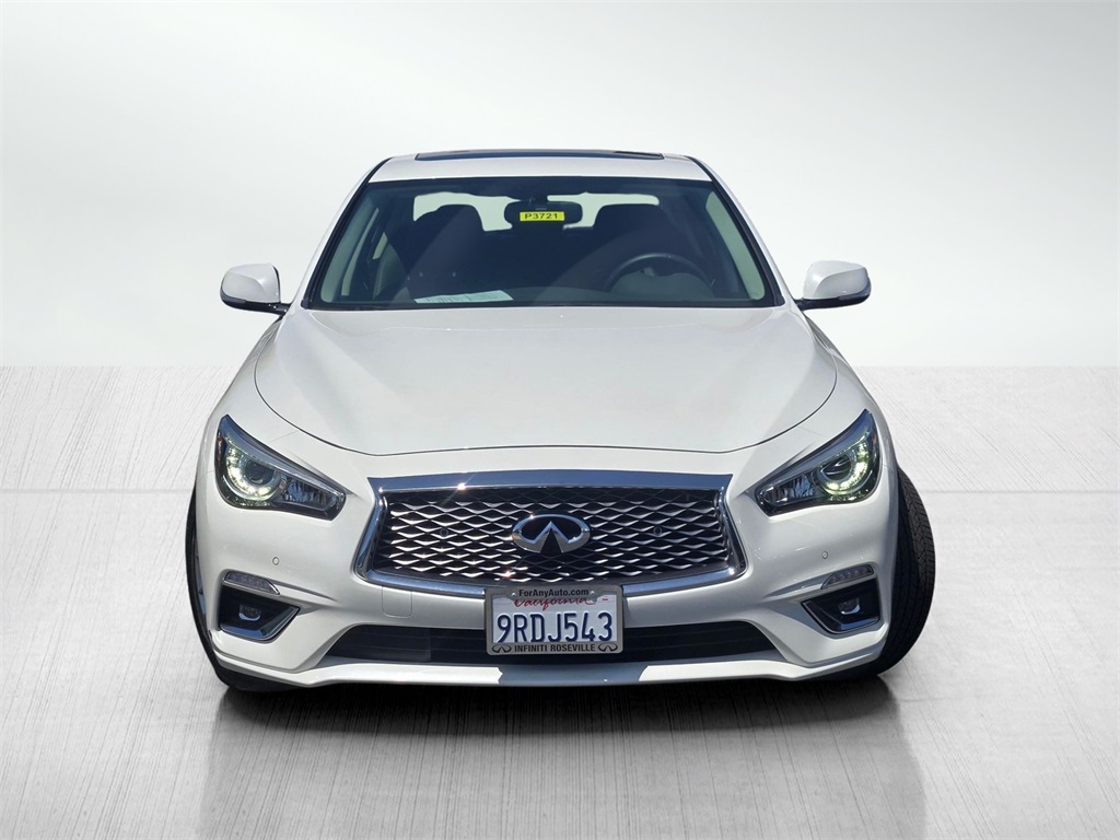 2024 Infiniti Q50 LUXE photo 2