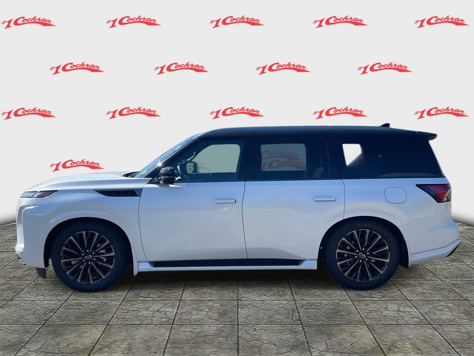2026 Infiniti QX80 photo 4