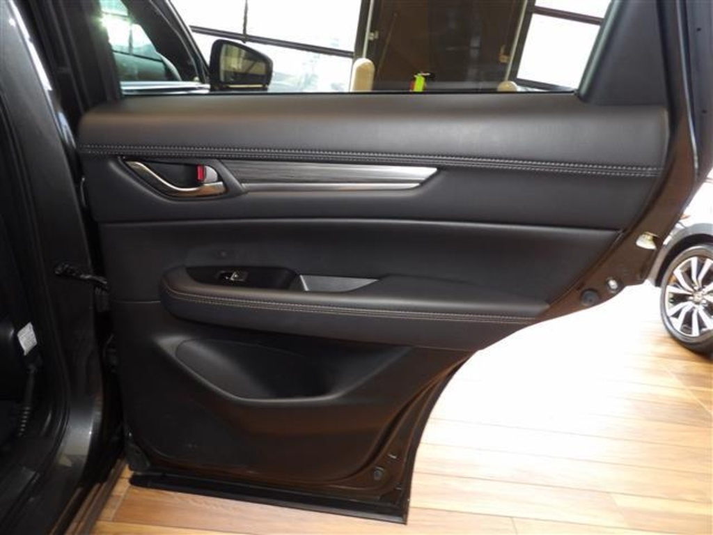 2022 Mazda CX-5 2.5 Premium Plus photo 15