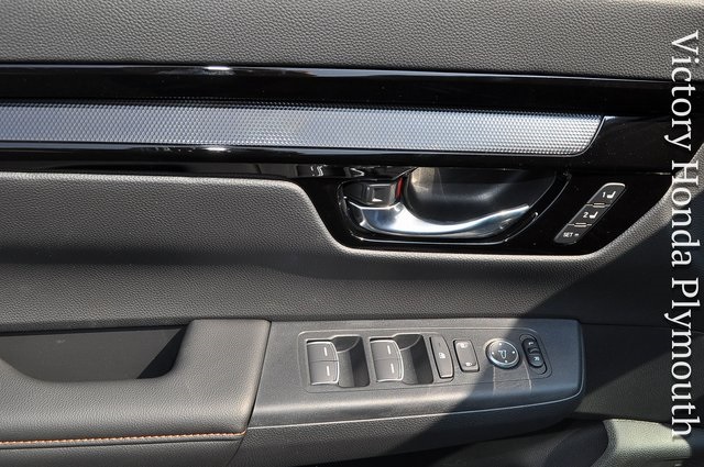 2026 Honda CR-V Hybrid Sport Touring photo 8