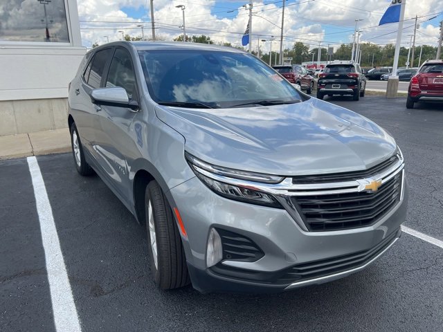 2024 Chevrolet Equinox LT photo 4