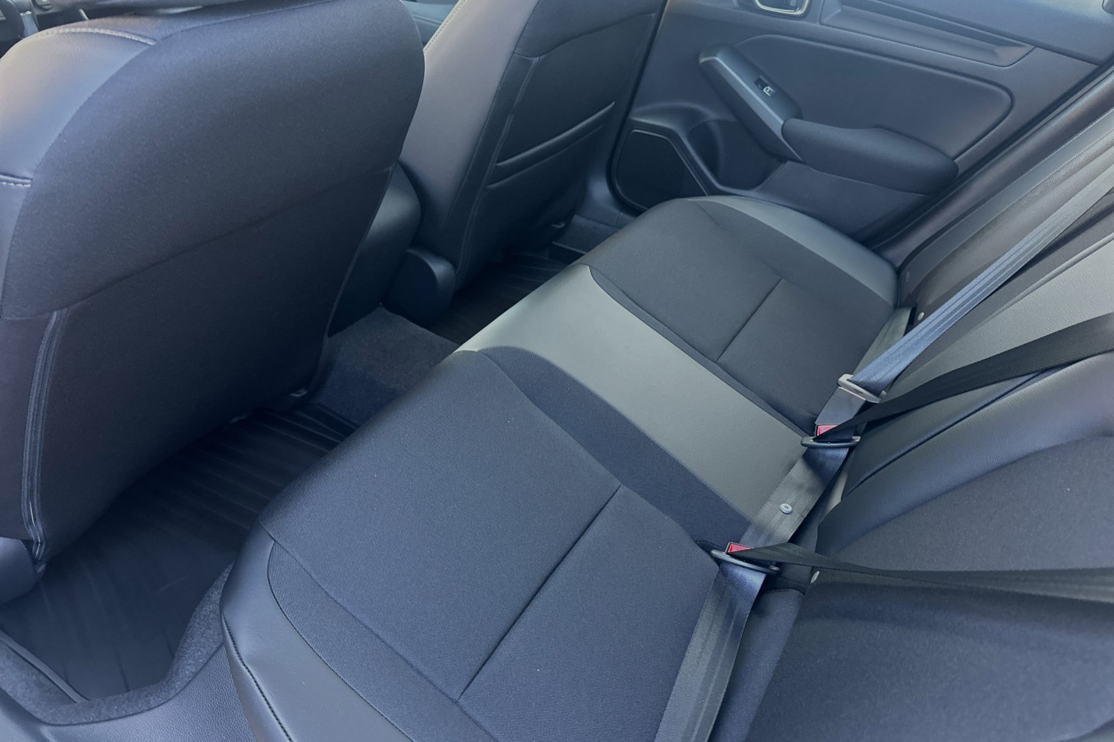2025 Honda Civic Hybrid Sport photo 8