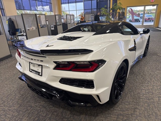 2026 Chevrolet Corvette Z06 3LZ photo 4
