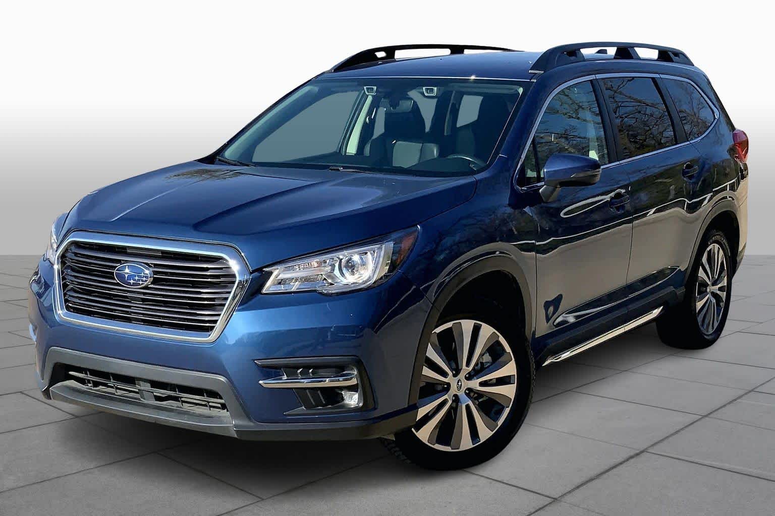 2022 Subaru Ascent Limited's photo