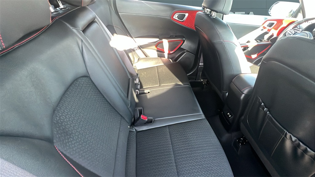 2025 Kia Soul GT-Line photo 16