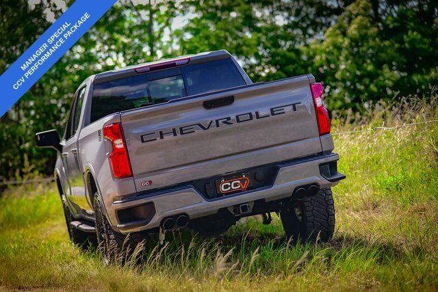 2025 Chevrolet Silverado 1500 RST photo 11