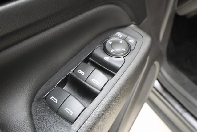 2019 Chevrolet Equinox LT photo 3
