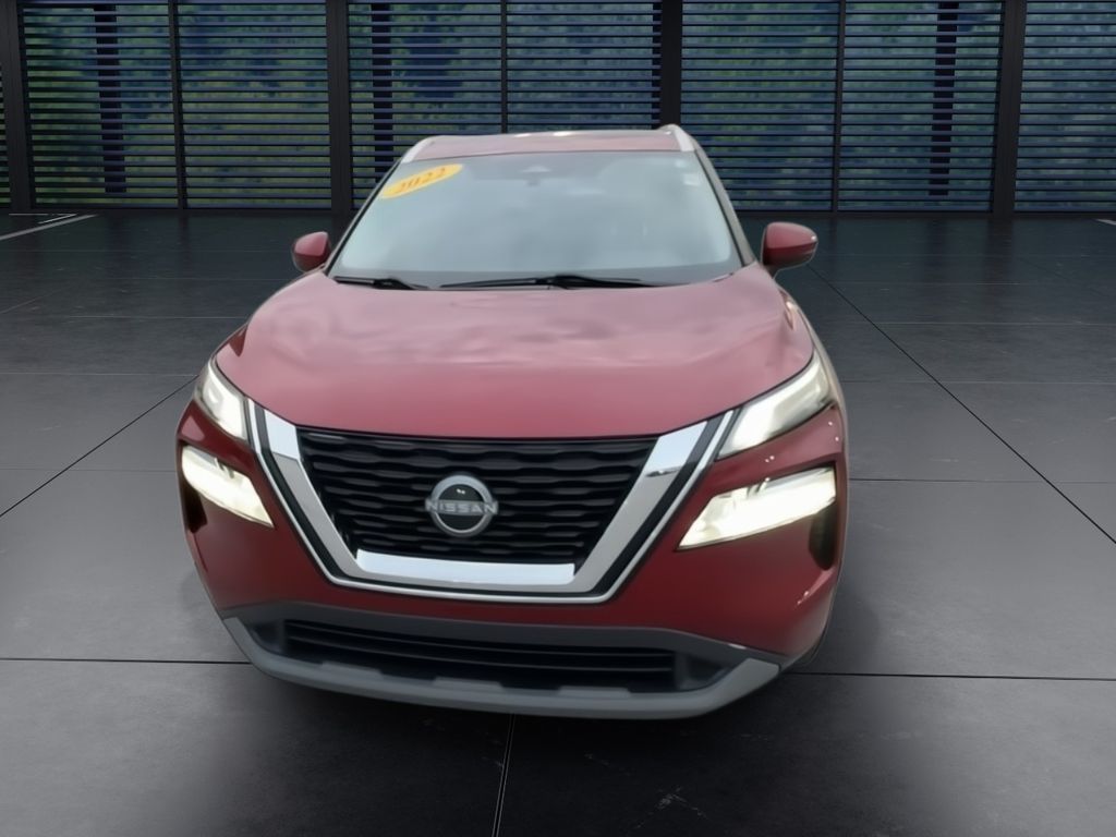 2022 Nissan Rogue SV photo 3