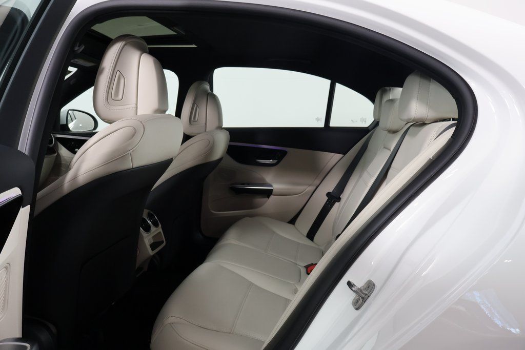 2025 Mercedes Benz C 300 photo 6