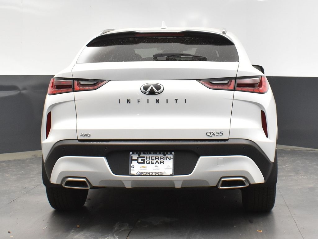 2025 Toyota RAV4 LE photo 6